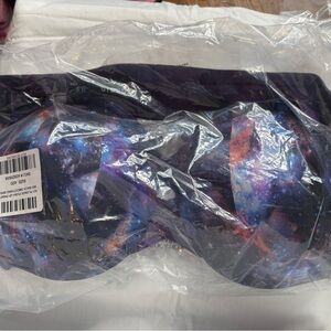 Torrid XO Plunge Push-Up bra 42D. Galaxy pattern. New in bag.